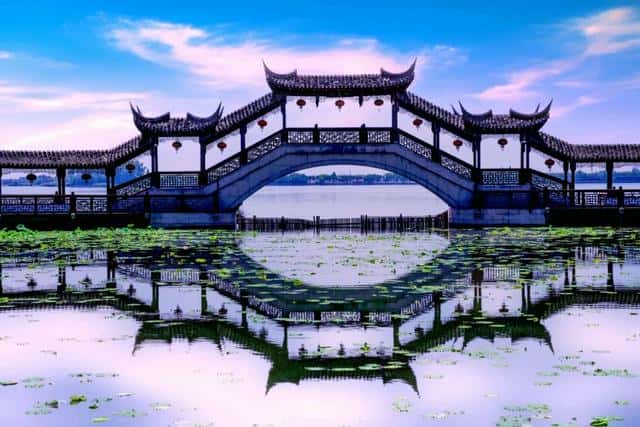 中国十大著名古村落(中国十大名村叫什么名字)