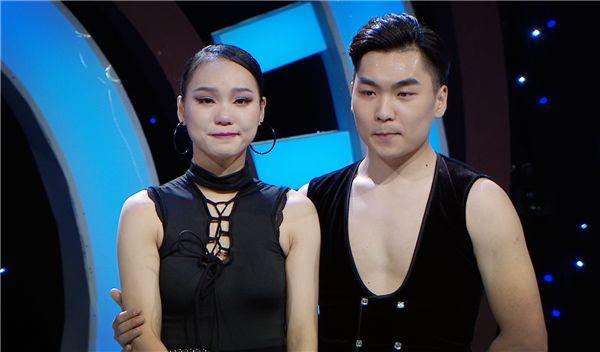 《我是大明星》年度四强即将诞生！李鑫“巨大惊喜”送给谁？