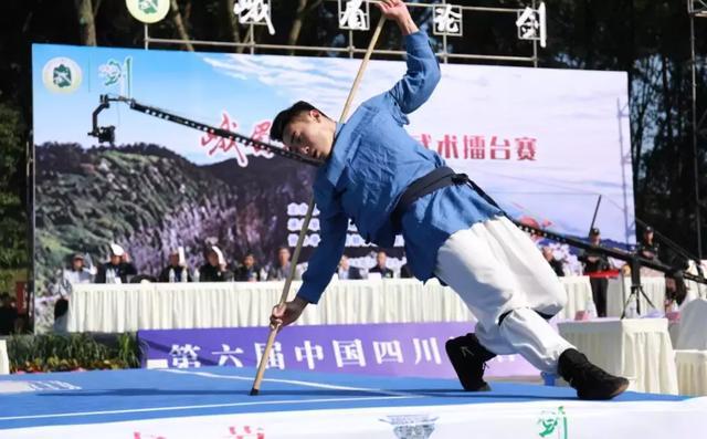 少林寺武僧和职业拳王(少林俗家弟子全力备战冲击世界前十)(6)