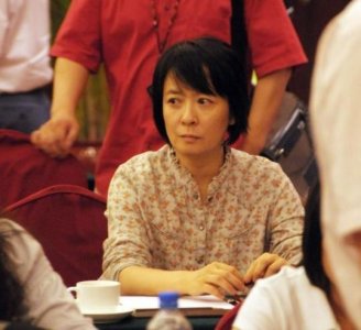 ​拿着八百块入行，曾18年捧出80位明星，京城“花姐”的传奇岁月