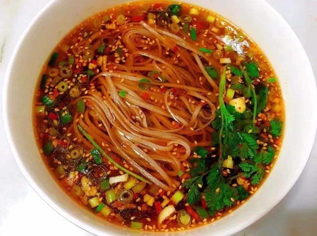 陕西有名的面食（陕西5大特色面食）(9)