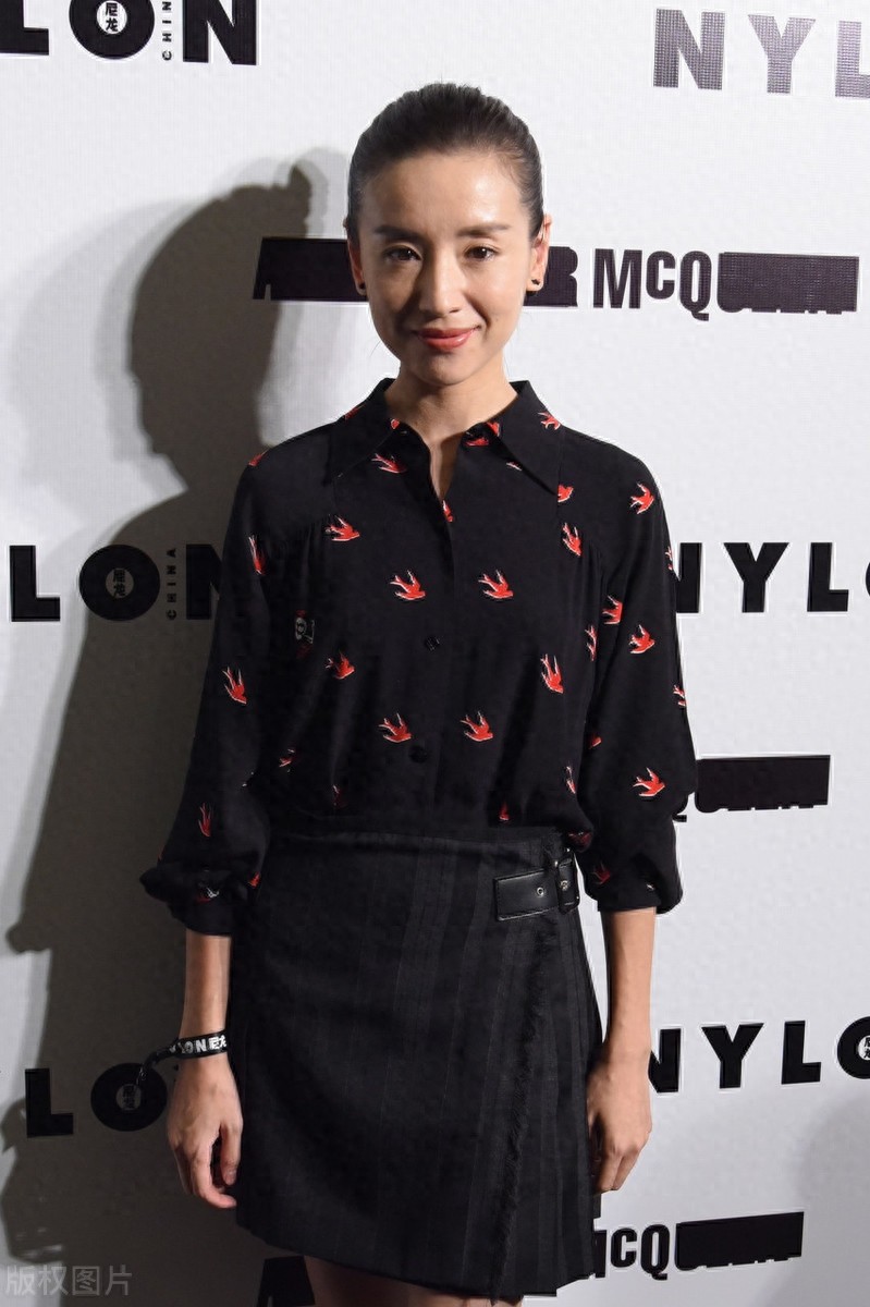 身高不足160厘米的八位女明星，个个美若天仙，你最喜欢谁？