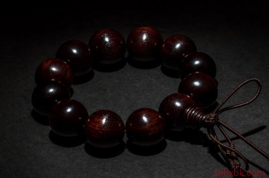 黑骨茶和小叶紫檀区别