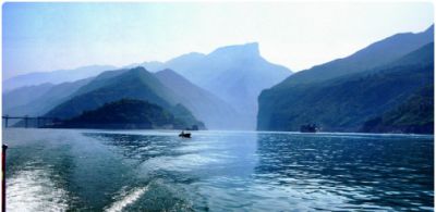 ​白帝城位于什么地方,朝辞白云彩云间千里江陵一日还诗中描写的白帝城位于