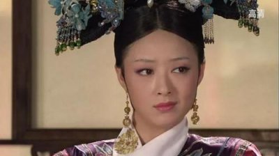 ​甄嬛传华妃第几集死的，甄嬛传华妃第几集死的？