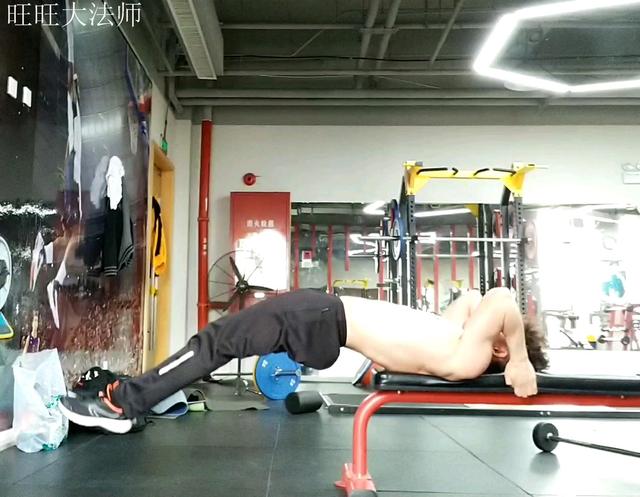 健身常练的核心力量是哪些部位(会练核心力量的人)(14)