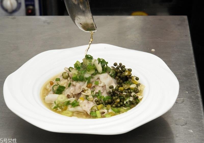 花椒怎么吃 新鲜青花椒怎么吃