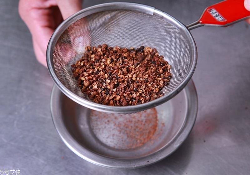 花椒怎么吃 新鲜青花椒怎么吃