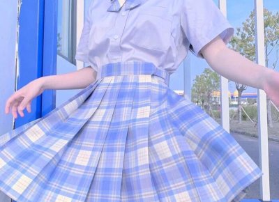 ​男生主动牵手表示什么 男生牵女生手算是表白吗？