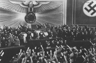 ​法西斯是什么，法西斯和法兰斯有什么区别？