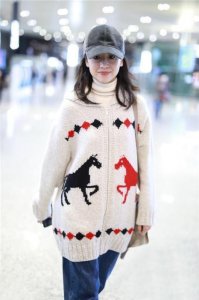 ​李沁身高（网友直呼:辣眼睛）