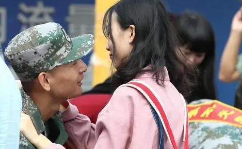 当兵的条件艰苦