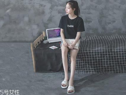 夏天穿什么凉鞋舒服?夏天适合穿什么凉鞋? 夏天穿什么凉鞋舒服?夏天适合穿什么凉鞋?