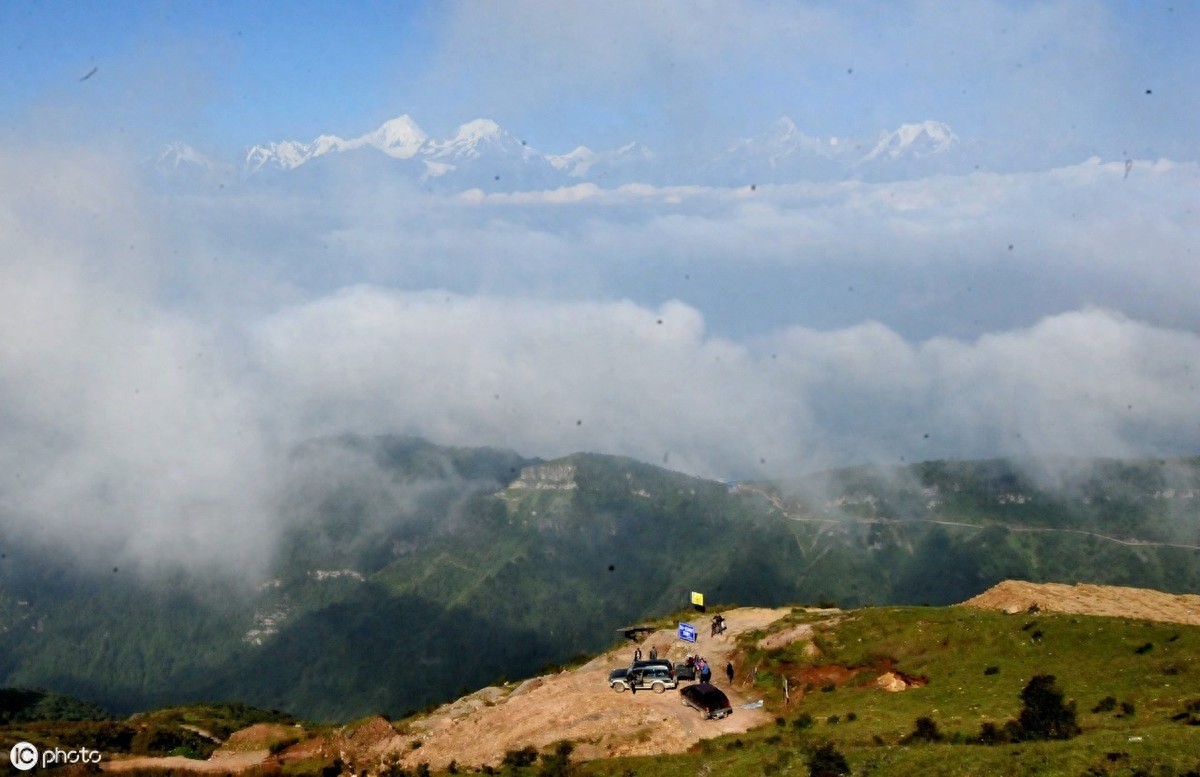 牛背山,360度全方位“中国最大的观景平台”和绝佳摄影圣地