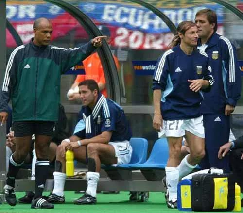 阿根廷队历届世界杯详细战绩（世界杯的遗憾102002年的阿根廷队）(9)