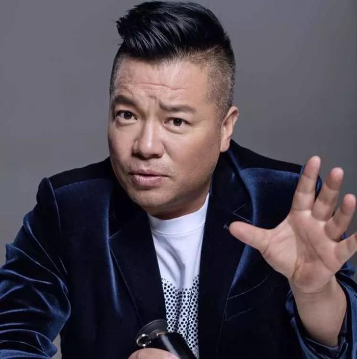 人物 | 崔俊杰从《彪哥闯奉天之做梦没想到》、《山炮进城》等爆款电影中谈如何从院线电影转型做网大