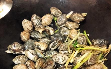 花蛤能放在冰箱保存