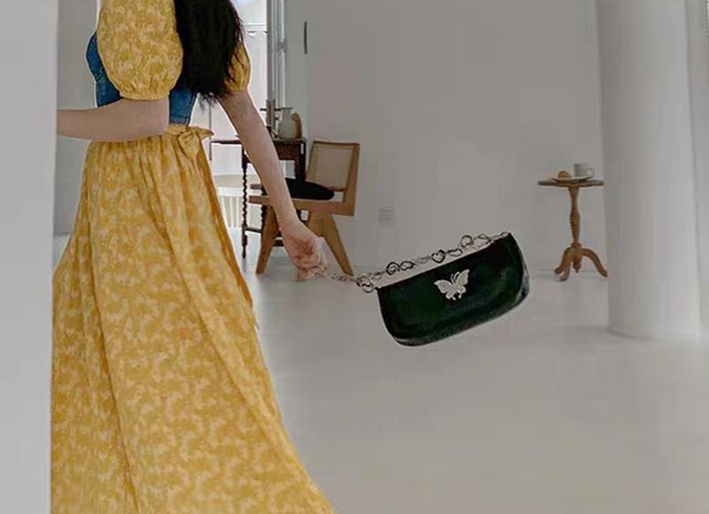 《女上司表白情书》精选10条