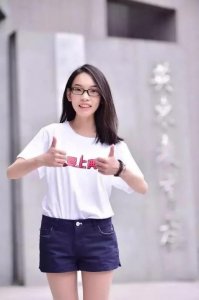 ​中国大陆唯一一人！北京美女学霸：同时被牛津、哈佛、剑桥、哥大等世界名校录