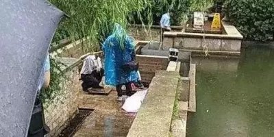 ​昨天两个孩子在小区触电身亡 景观灯疑漏电 业主质疑：同样的地方已经发生过意