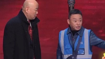 ​知名演员邵峰：11次登春晚，对患病妻子不离不弃，用坚守换来幸福