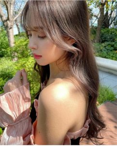 ​网红微卷发，减龄又时尚，卷发也不怕显老