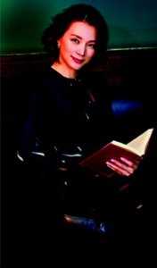 ​《朗读者》推出同名图书 董卿转型当主编