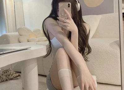 ​牛仔外套搭配什么裤子好看（牛仔夹克造型要出众）