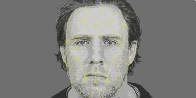 ​你至少比镜子中的自己丑30％ 心理学解析：你不上镜的真正原因