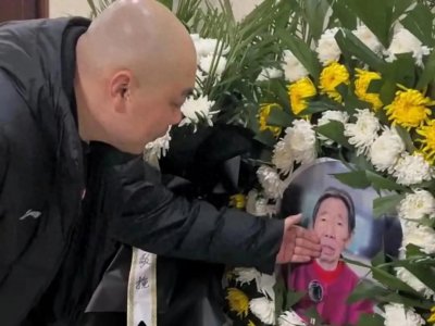 ​程野奶奶离世，赵家班兄弟杨树林携妻子胖丫到现场参加葬礼！