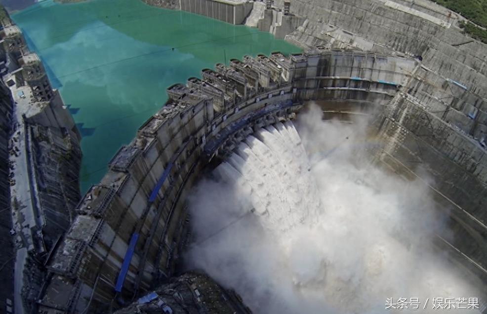 世界十大水电厂排行榜,3处在中国,排在第一的更是国人的骄傲