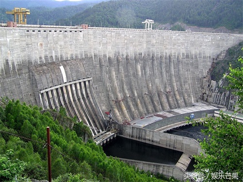 世界十大水电厂排行榜,3处在中国,排在第一的更是国人的骄傲