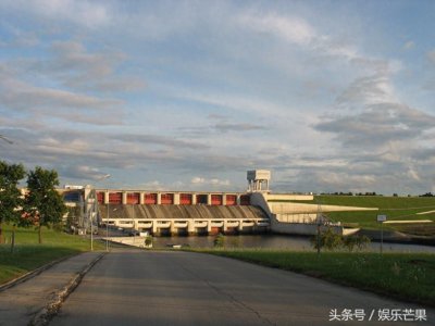 ​世界十大水电厂排行榜，3处在中国，排在第一的更是国人的骄傲