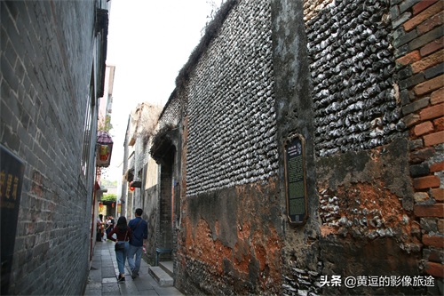 广东明清古镇藏神秘古“蚝宅”！数万蚝壳鳞次栉比引爆密集恐惧
