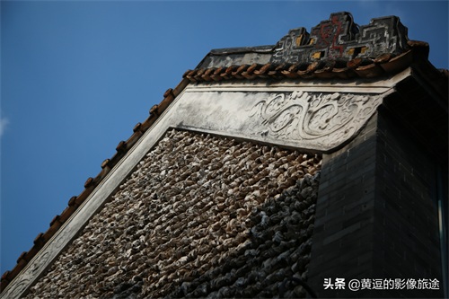 广东明清古镇藏神秘古“蚝宅”！数万蚝壳鳞次栉比引爆密集恐惧