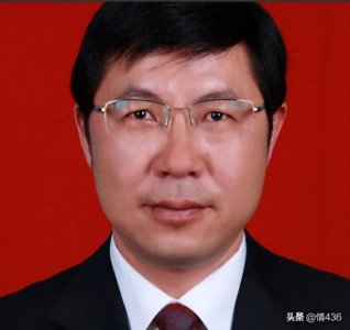 ​四川“双面老虎”张尚华：疯狂敛财1465万，酒桌上审批文件！