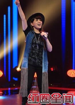 中国好声音4贝贝父亲是谁背景资料 花木兰贝贝《花火》歌词大意