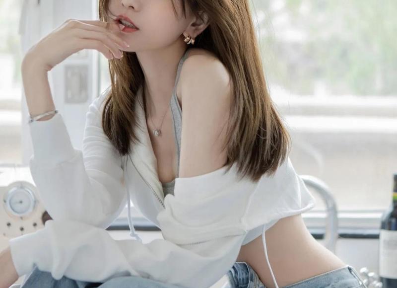 女方婚礼答谢宴简短主持词 女方婚礼答谢宴简短主持词