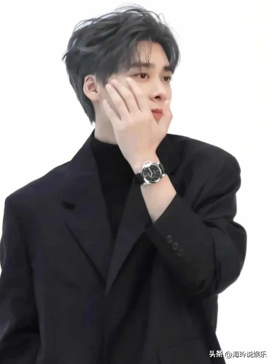 李易峰简介 ：身家资产过亿，年轻帅气，为什么还要去嫖娼？