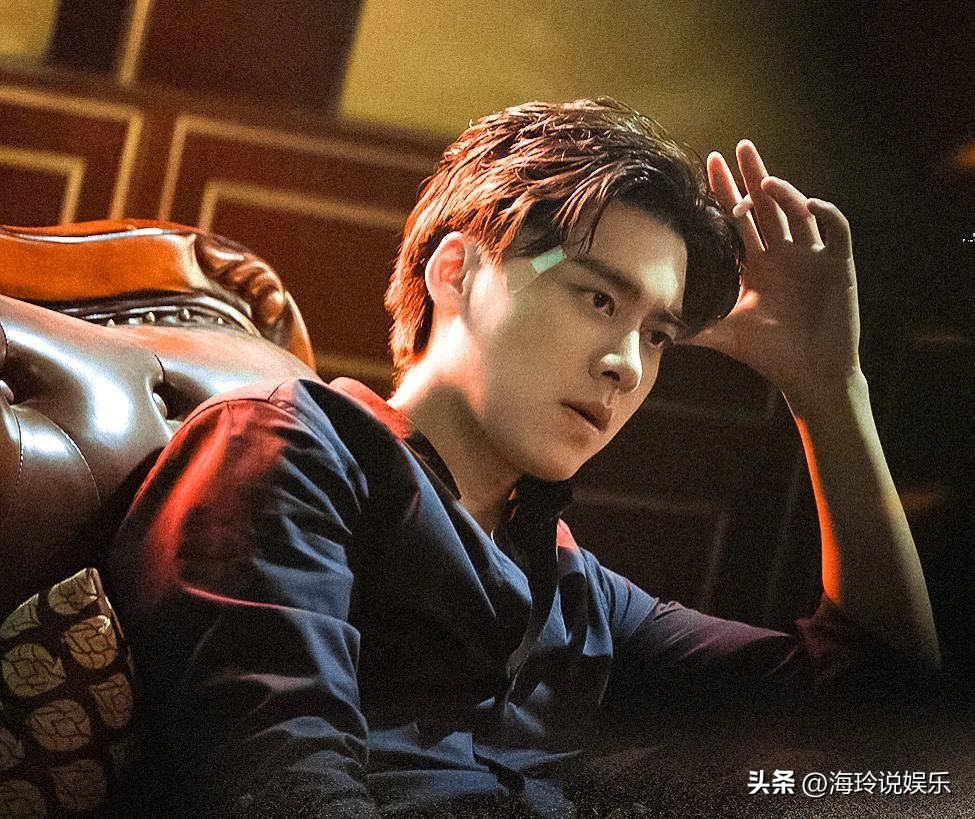 李易峰简介 ：身家资产过亿，年轻帅气，为什么还要去嫖娼？