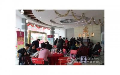 ​客服幽默搞笑的段子（精选20条）