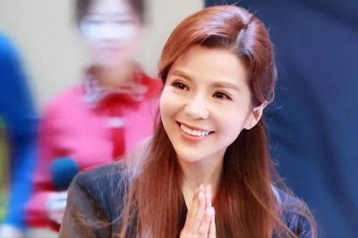 ​央视主持人朱迅：2度患癌、亲人离世、被人造谣，如今怎么样了