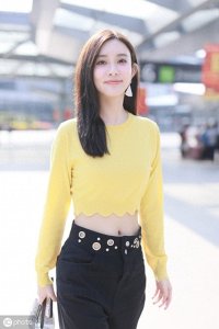 ​《陈情令》女主孟子义露腰现身，肖战王一博大火她却戏红人不红