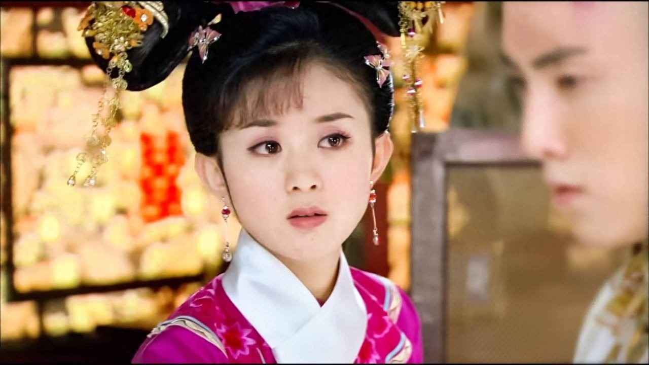 《新还珠格格》中赵丽颖演甜美可爱的晴儿格格的装造型图片大全