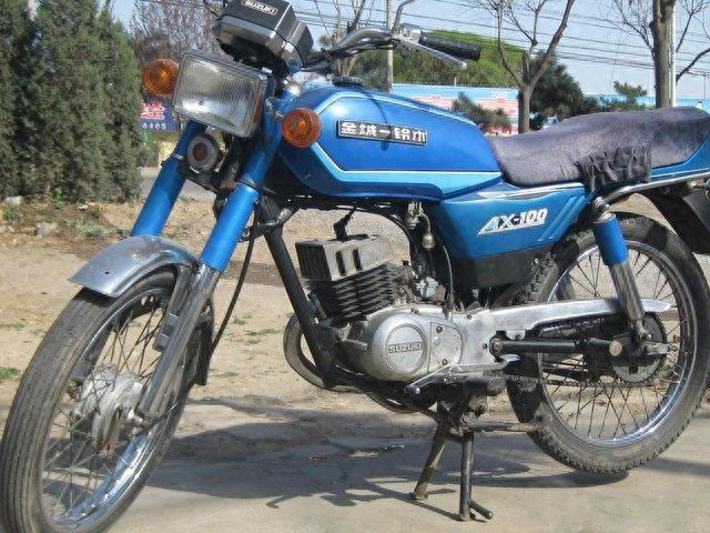 收拾乡下老仓房，发现多年的金城AX100，当初为买一台在井下挖煤两年