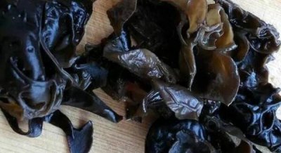 ​木耳搁冰箱几天会中毒，没有会有毒（搁冰箱只会保鲜/搁心吃）