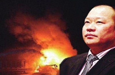 ​“悲情首富”金利斌，24岁摆地摊34岁身家25亿，44岁选择自焚身亡