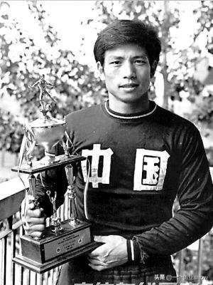 里皮又走了，国足历任主教练一览，到底谁能拯救中国足球？