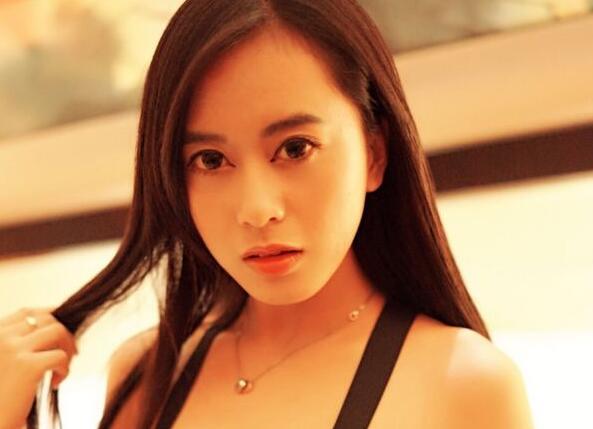 黄可个人资料写真照 魔性舔屏舞蹈怎么回事