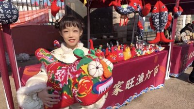 ​劳动教育“实践田”|蓬莱区第一实验学校开展特色实践活动 在节日氛围中感受传